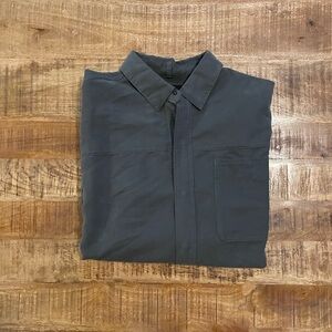 SCOTTeVEST TEC Shirt Multi-Pocket Snap Button